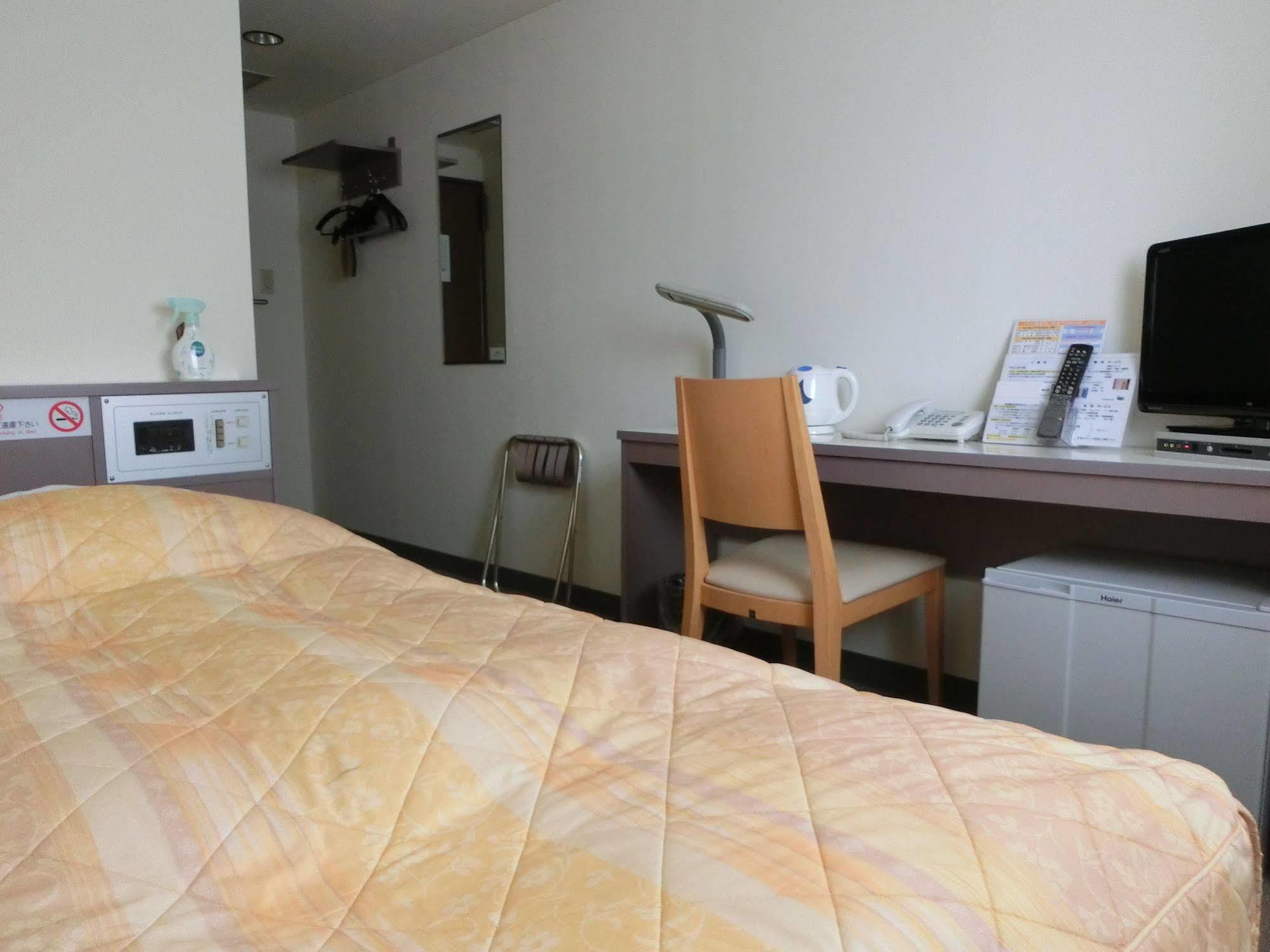 Orange Inn Sendaihigashi Экстерьер фото