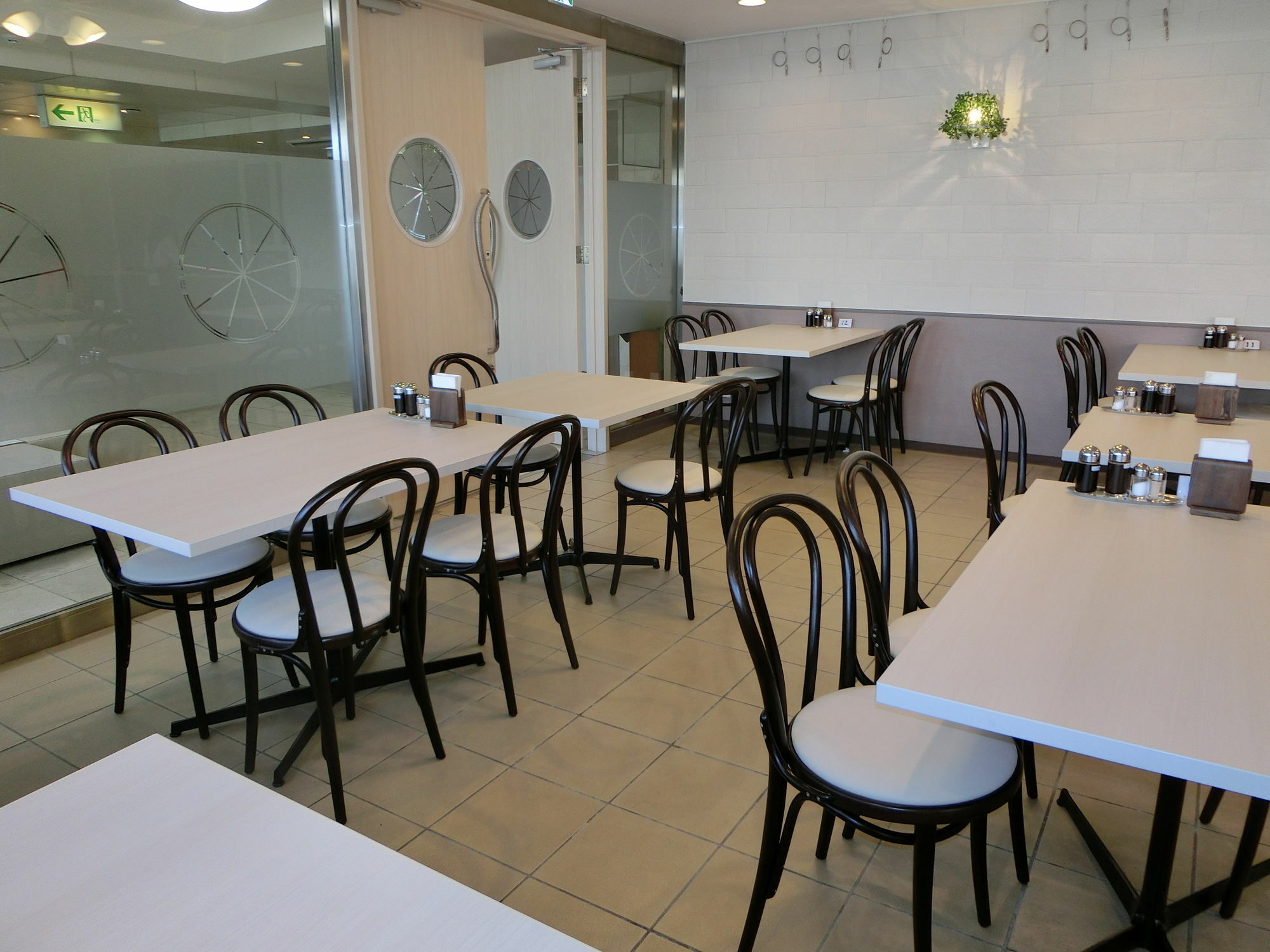 Orange Inn Sendaihigashi Экстерьер фото